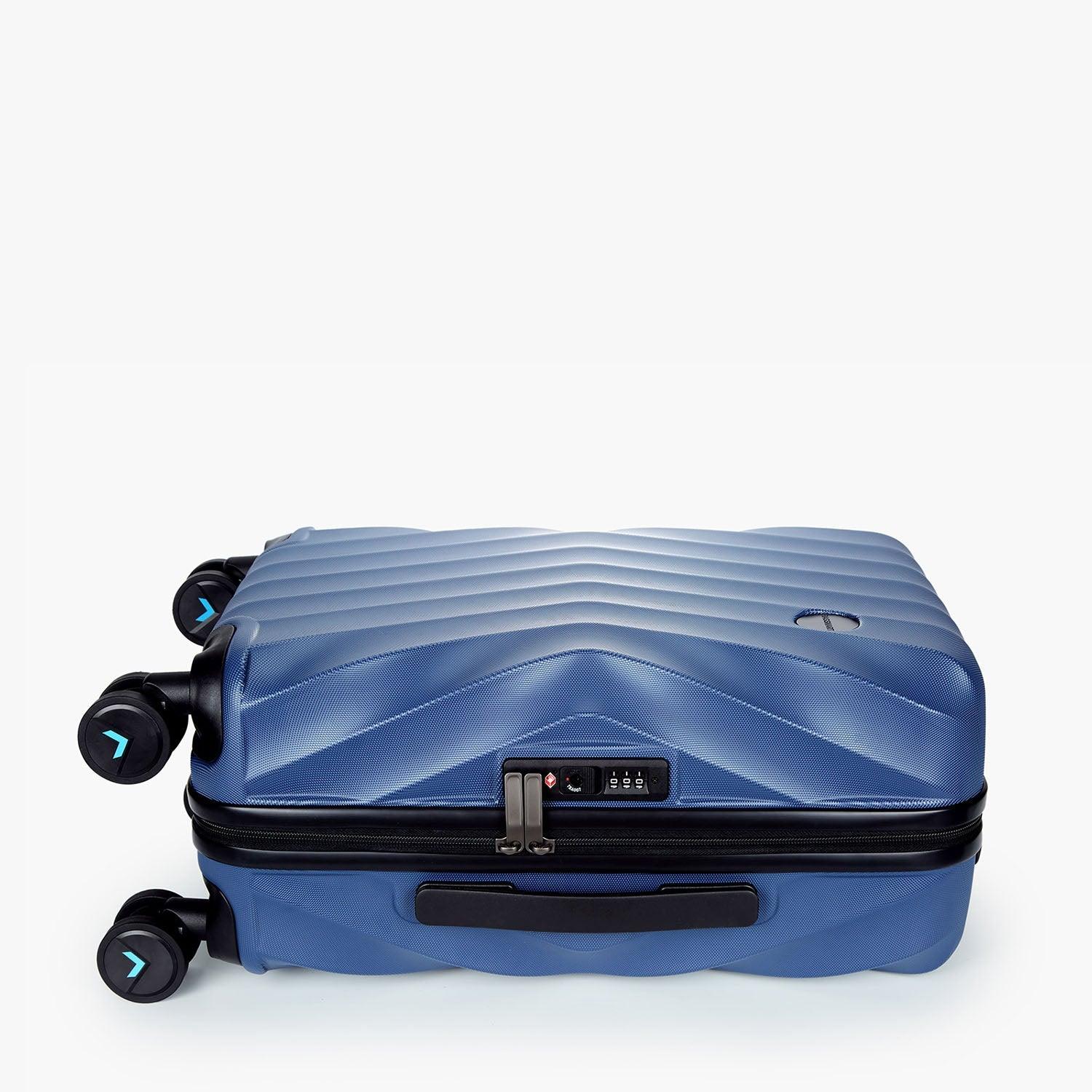 Globetrotter 20" Hardside Rolling Carry-on Stylish Suitcase