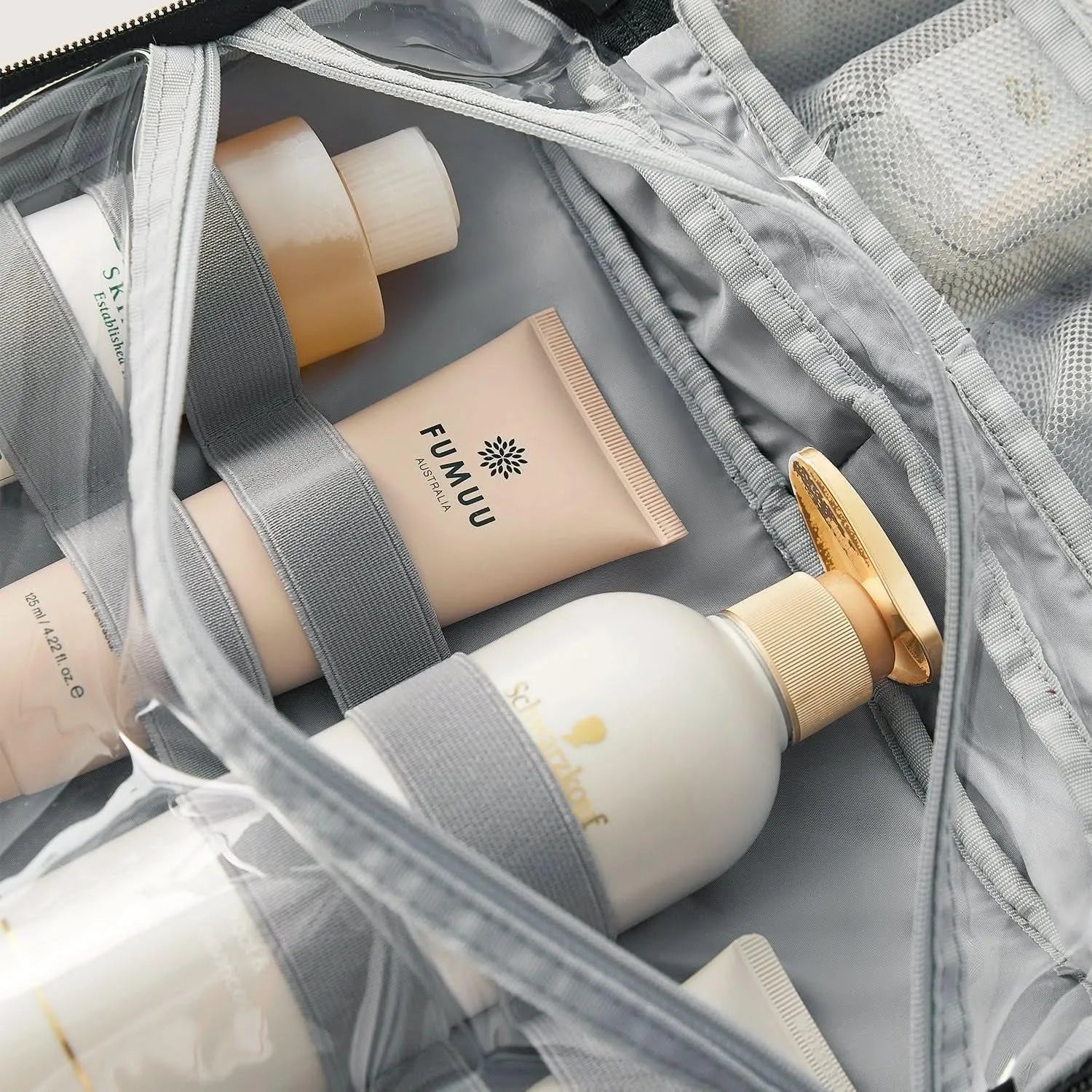 Paz Hanging Toiletry Bag