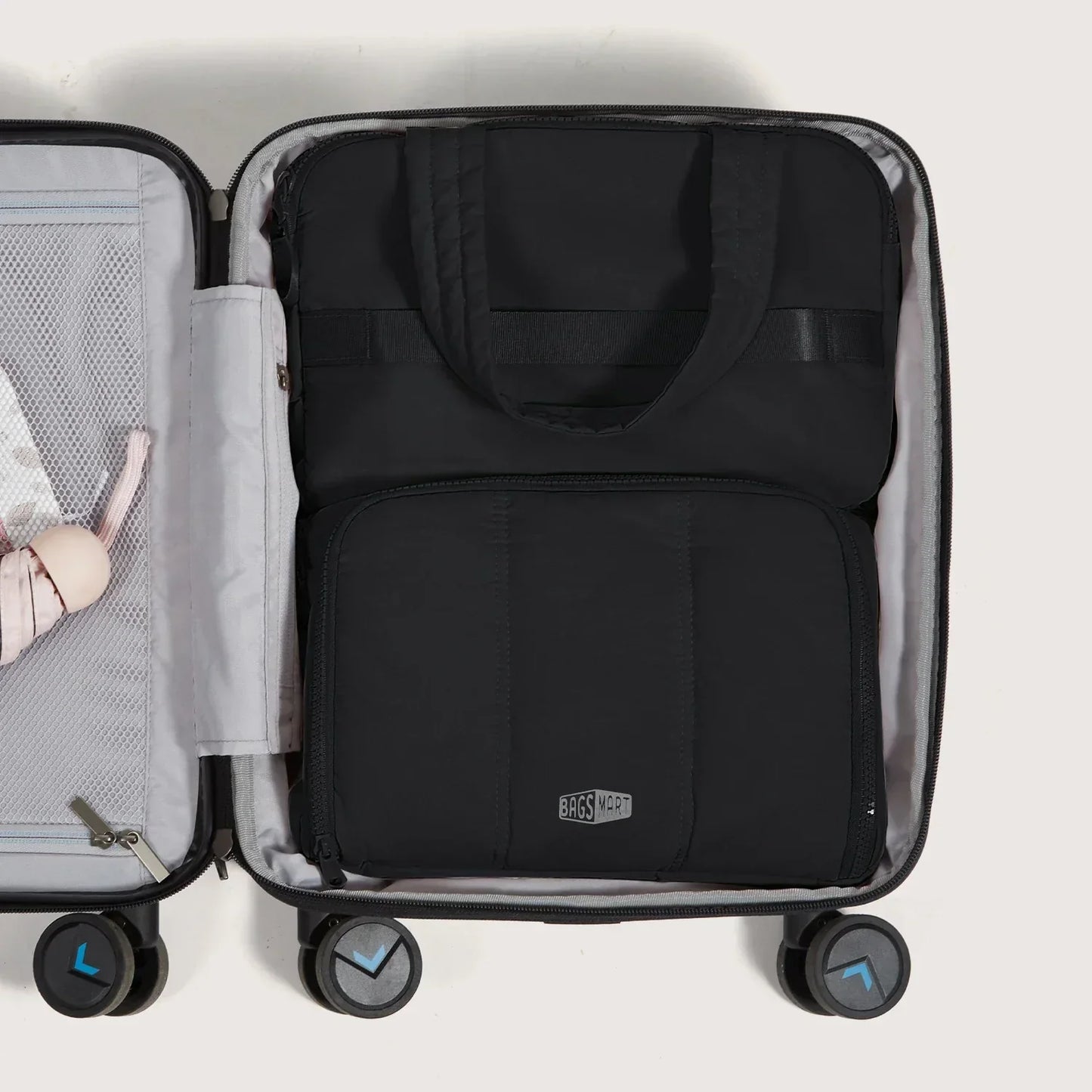 Crush Hanging Toiletry Bag